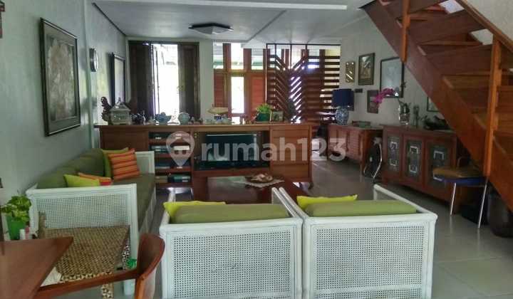 Rumah Pinggir Jalan Puri Indah Kembangan Jakarta Barat 2