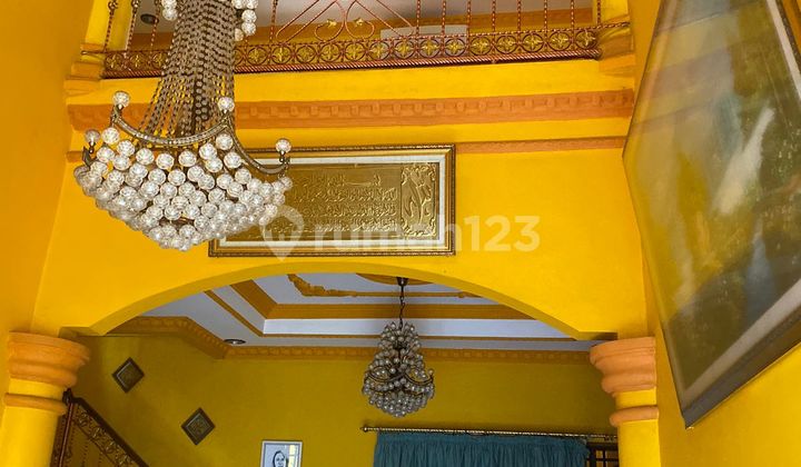 For Sale Fast Ready-to-Live Fully Furnished House in Ciledug Banten Tangerang 2