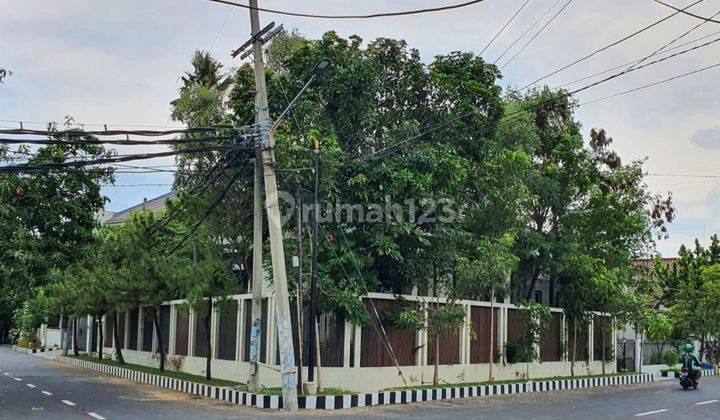 DIJUAL RUMAH TERAWAT DI KUTISARI 1.5 LANTAI 1