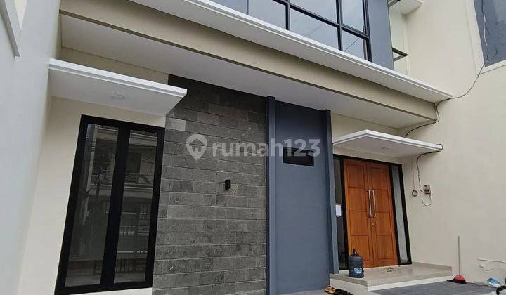 RUMAH BARU DI MANYAR REJO MINIMALIS 2 LT 1