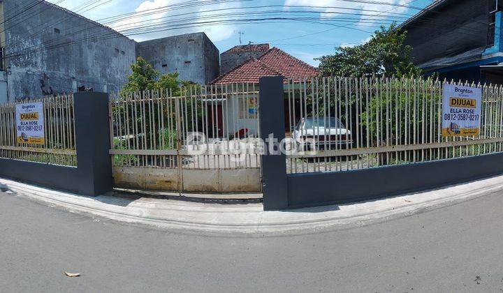 Rumah di Pusat Kota Pare 1