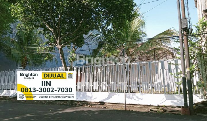 House in the Center of Kediri City 2