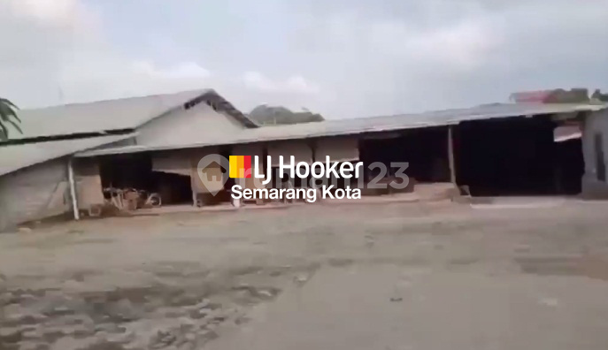 Gudang di Tapak, Tugu 2