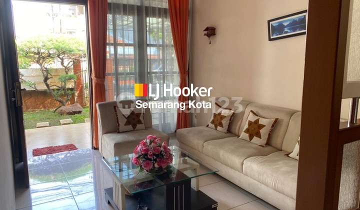 Ready-to-occupy house on Pandanaran Street. 2