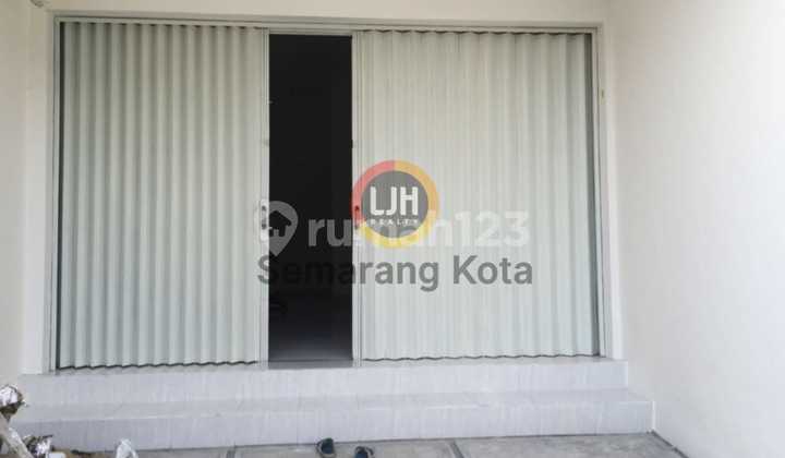 Ruko bagus di jalan Imam Bonjol 1