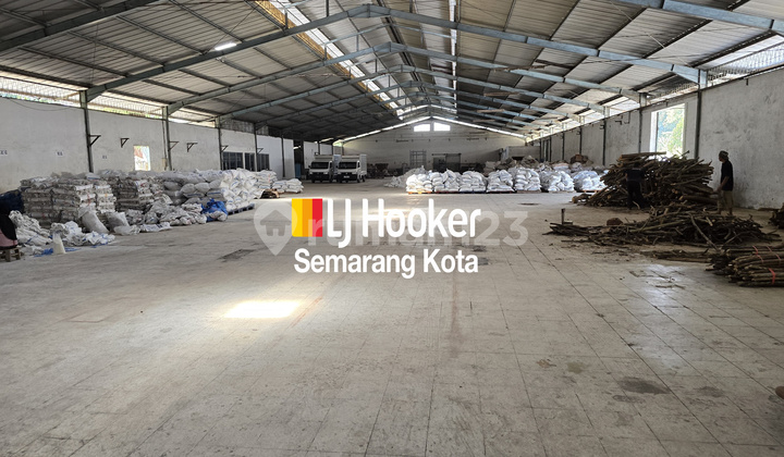 Gudang di Mangkang 1