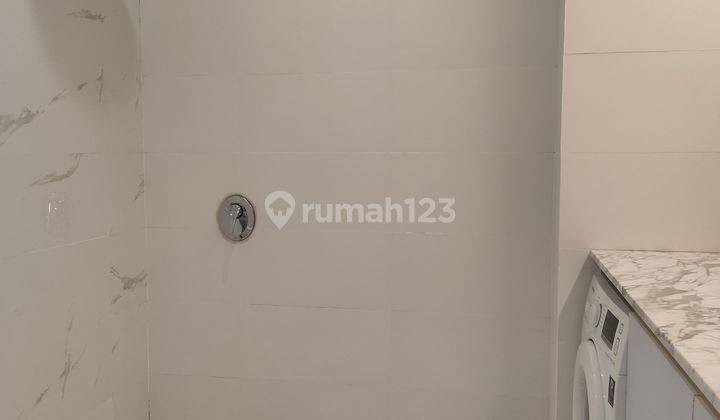 Cukup 1jita booking fee sudah miliki apartemen Kingland Avenue 7