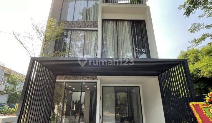 Rumah Murah 3lantai di Jakarta Barat 1