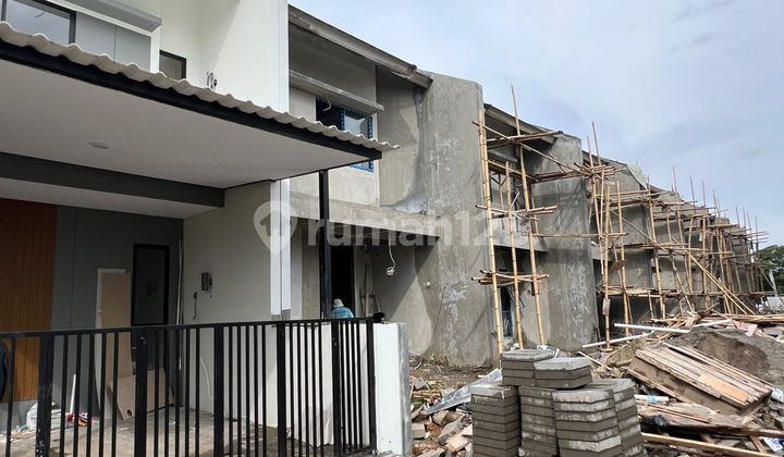 Rumah 2 Lantai.murah Dijakarta Barat .Taman Semanan Indah 2