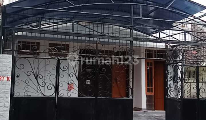 Rumah Dijual 3lantai ,perumahan Citra 1 Ext