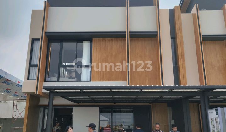 Rumah Baru 2lantai Dijual .dekat Bandara .tangerang