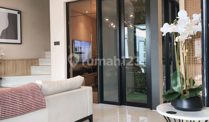 Dijual Rumah Baru 3lantai Di Jakarta Barat .aria Puri