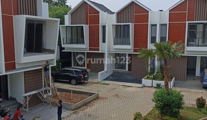 Rumah paling nyaman di cinere 5 menit exit tol andara 2