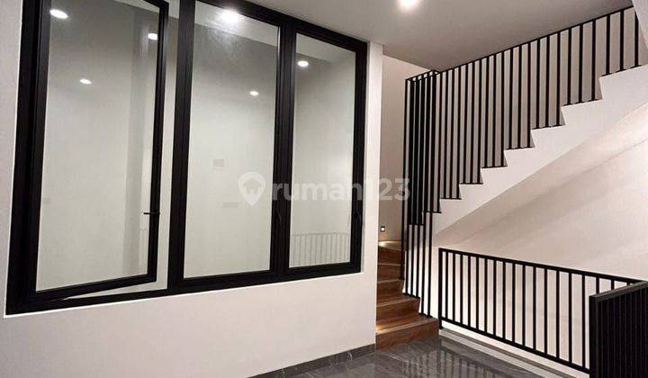 Rumah furnished di cilandak 8 menit ke mrt fatmawati 2