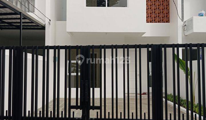 Rumah Luas Dalam Komplek Cinere Nempel Lebak Bulus 1