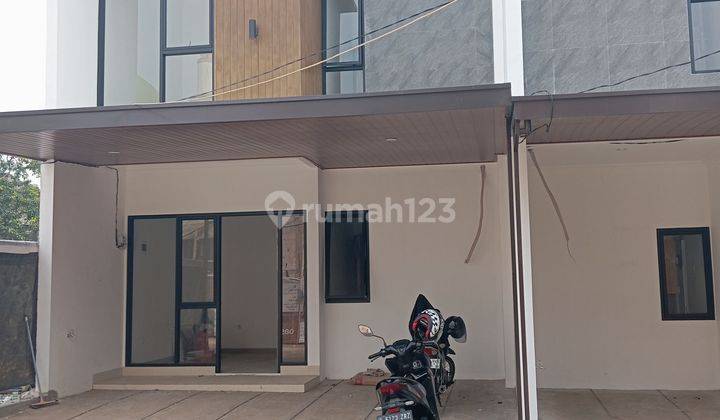 Rumah minimalis harga ekonomis di lokasi emas cirendeu 1