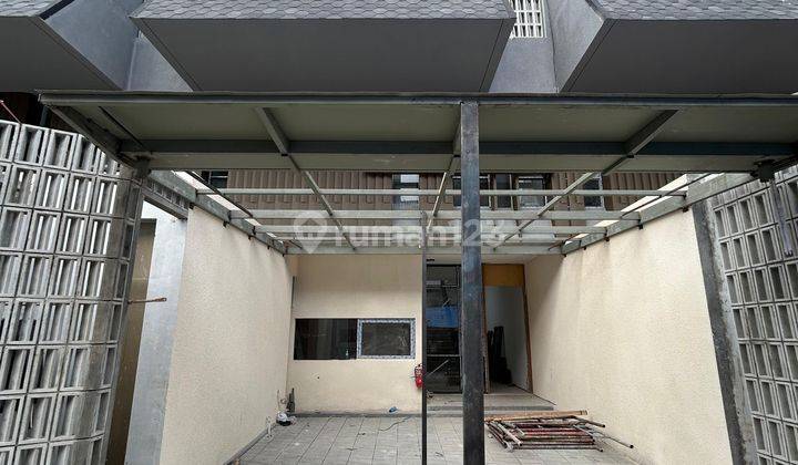 Rumah luas Hook townhouse lokasi emas fatmawati pd labu 1