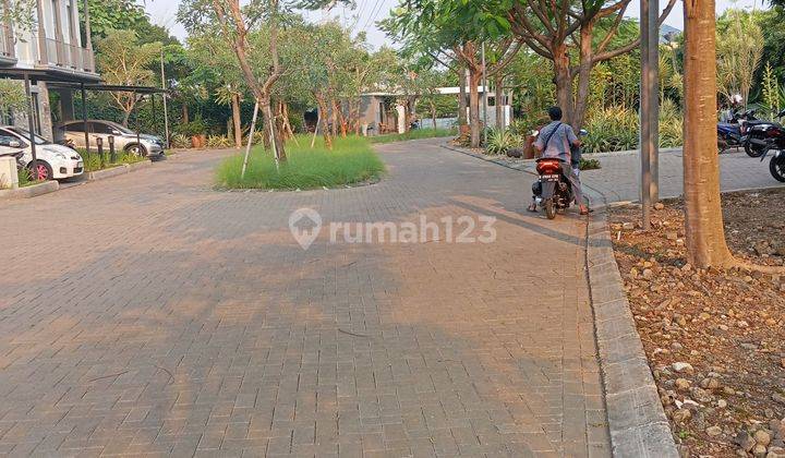 Rumah cluster super asri nempel lebak bulus MRT 1