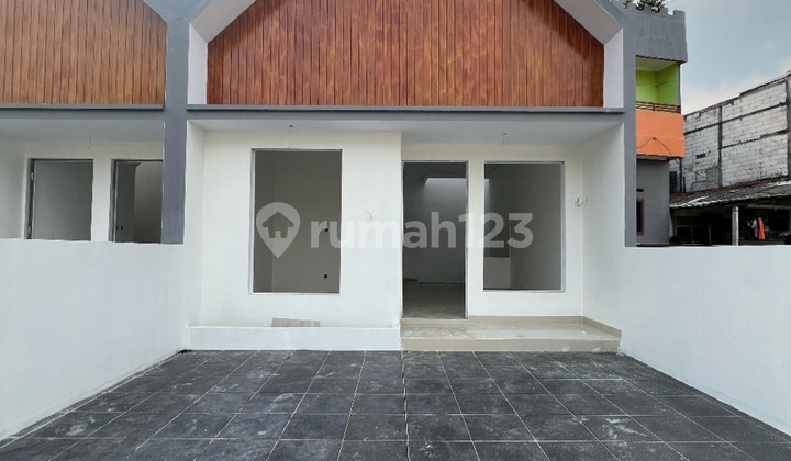 Rumah Rooftof Termurah Di Jaksel Dekat Stasiun 