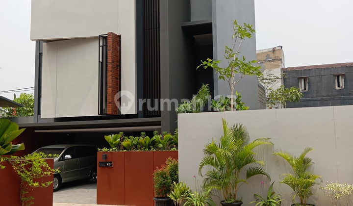 Rumah Resort Paling Cantik di Pesanggrahan Bintaro Rumah Resort Paling Cantik di Pesanggrahan Bintaro