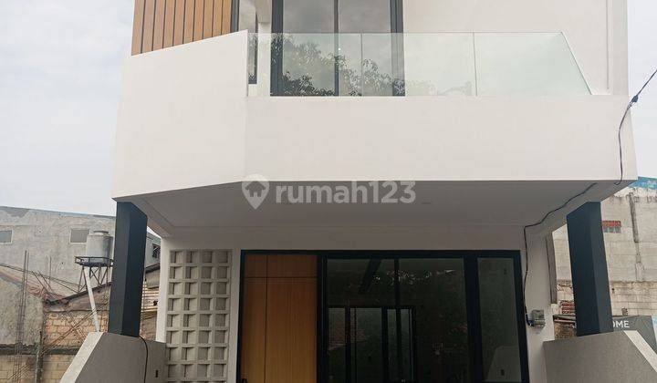 Townhouse Private Di Cirendeu Dekat Mrt Lebak Bulus 1