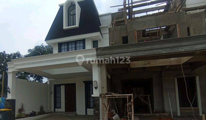 Rumah Mewah Dekat M R T Harga Di Bawah 2 M  1