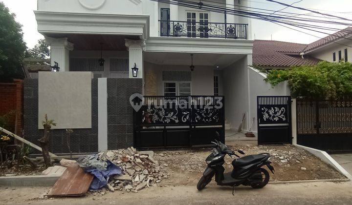 Rumah Mewah Luas Dalam Komplek Dekat Lebak Bulus 1