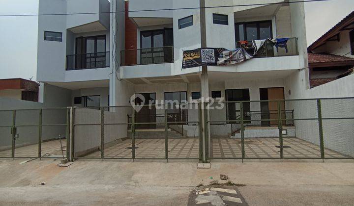 Rumah Nempel Mall Cinere Dan Lebak Bulus Mrt 1