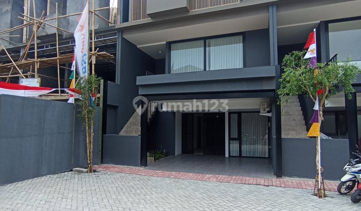 Rumah Siap Huni Semi Furnishd Termewah Di Cilandak 2