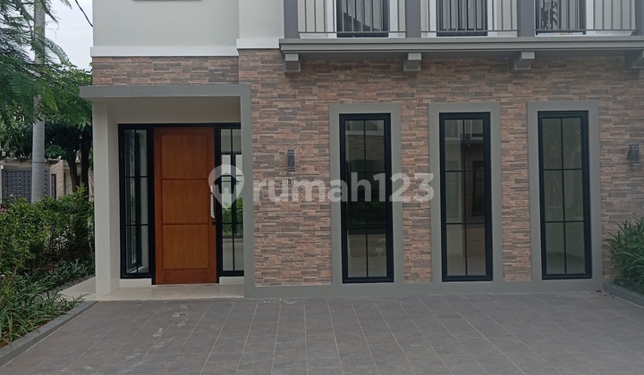 Rumah Hook Terluas Termewah Nempel Lebakbulus MRT Rumah Hook Terluas Termewah Nempel Lebakbulus MRT