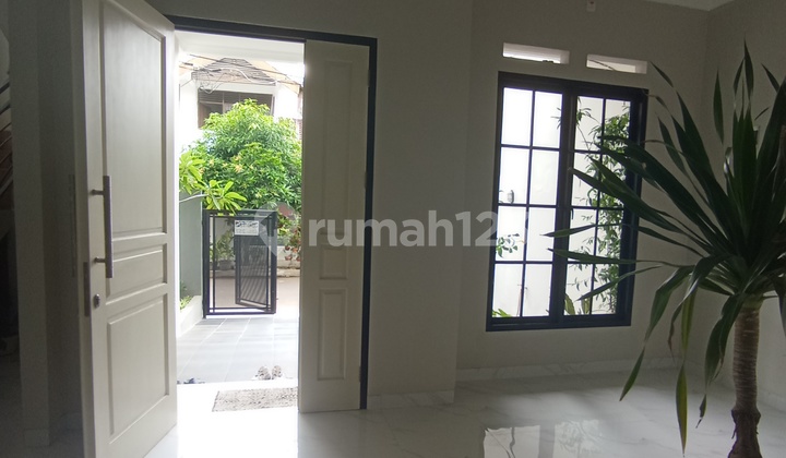 Rumah Clasicmewah Di Komplek Cinere Dekat Jaksel 2
