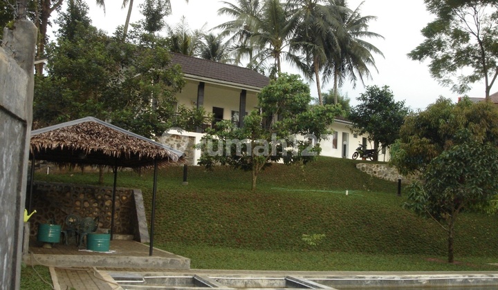Garden Land and Villa, Land Only Counted in Pamoyanan Bogor