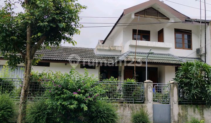 Spacious and Comfortable Residence in Baranangsiang Indah Bogor 2