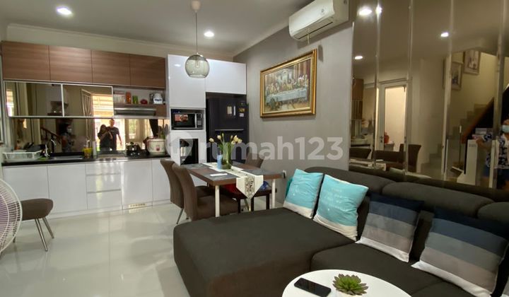 Quick Sale: Gading Serpong House, Thomson Cluster, 2 Floors, Furnished 2