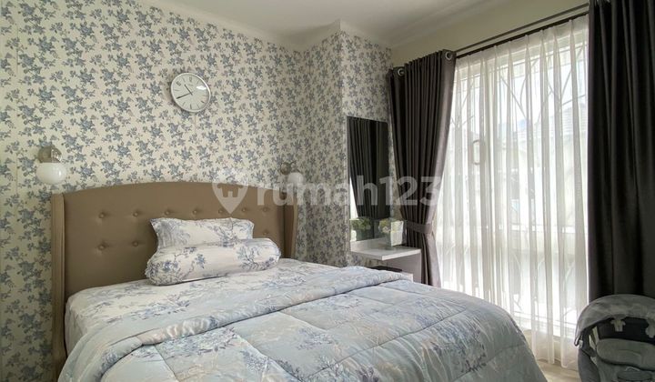 Jual Cepat Rumah Gading Serpong, Cluster Thomson, 2 Lantai, Furnish