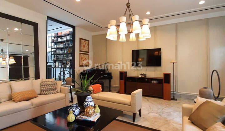 Rumah di Kemang, Jakarta Selatan, Furnished, Private Lift 1