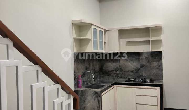 Rumah Baru di Poris, Full 2 Lantai, 3 Kamar, Hadap Timur, Shm 2