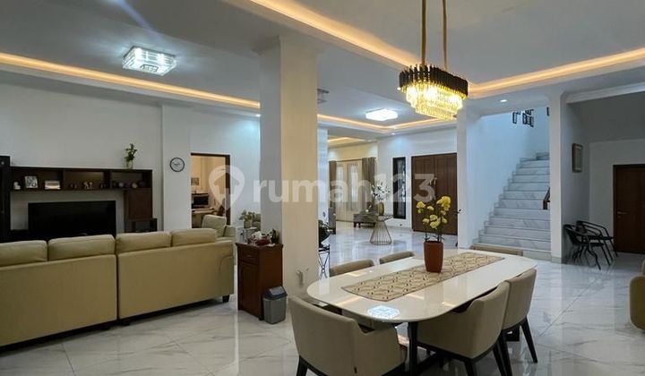 Jual Rumah Bagus Rapi Lokasi  Strategis, Pondok Pinang, Luas 392m²
