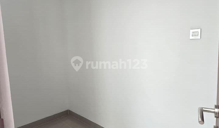 Dijual Rumah Meruya Selatan, Uk 25 X 5, Kt 3+ 1