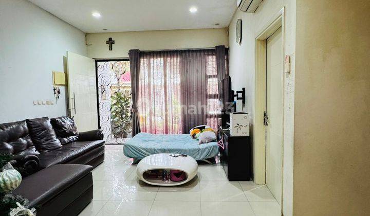 Dijual Rumah Cluster Amerika Green Lake City, Semi Furnished 1