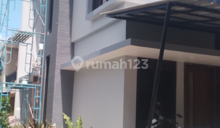 Dijual Rumah Alstonia Pamulang, Uk 9 × 14, 2 Lt 2
