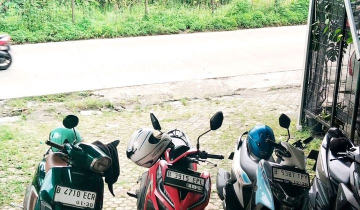 For Sale: Shop/ Kiosk Beside Cijago Toll Road, Jl. Raya Gas Alam, Depok 2