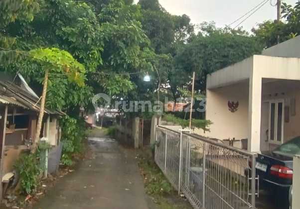 Sell House with Large Land on Jl. Abdul Gani Raya, Kalibaru, Cilodong Depok 2