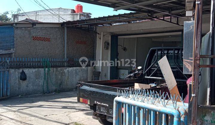 Rumah dan toko 1 lantai, Jl. Tole Iskandar Depok 2