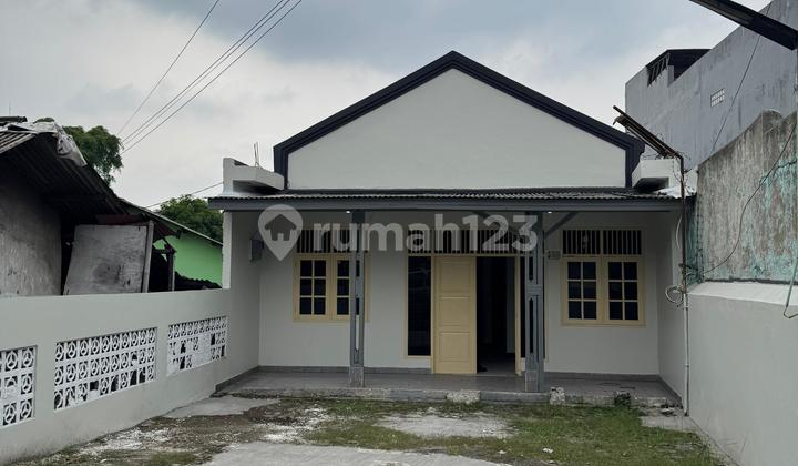 Jual Eks Klinik Di Jl. Raya Bogor Jakarta, Dekat Simpangan Depok