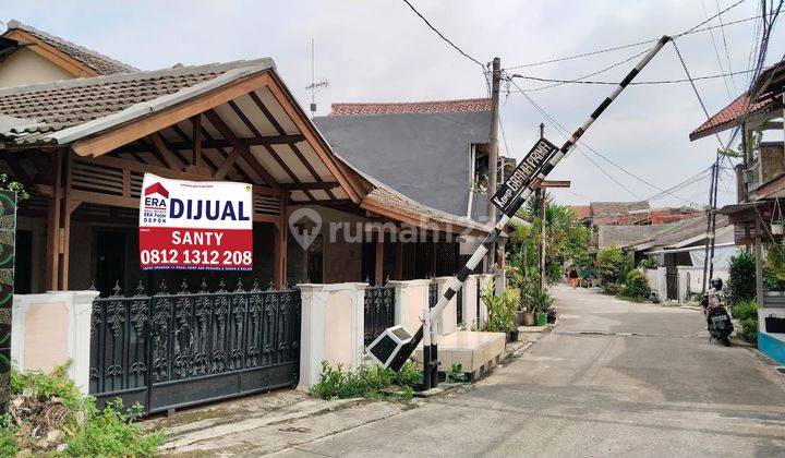 Jual Rumah Hanya 20 Meter Ke Jl. Tole Iskandar. Deket Simpangan Depok 1