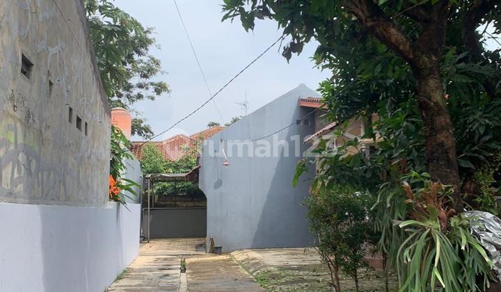 Jual Rumah + 2 Kontrakan Kp. Gedong, Kemiri Muka, Deket Margonda Depok 2