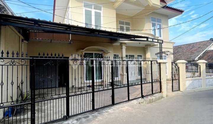 Jual Rumah Baru 2 Lantai, di Jl. Kedung, Dekat Tol Kukusan Depok