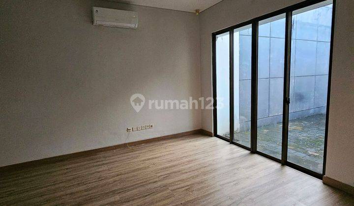 Rumah Sewa Di Greenwich B S D City Bagus 2
