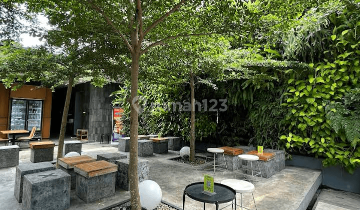 Ex Restoran/Cafe Lokasi Strategis di Gunawarman, Jakarta Selatan 2
